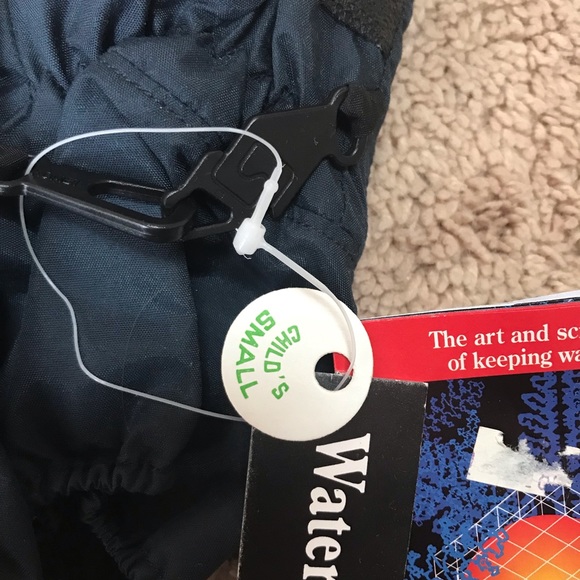 Children’s Kombi mittens - Picture 3 of 3